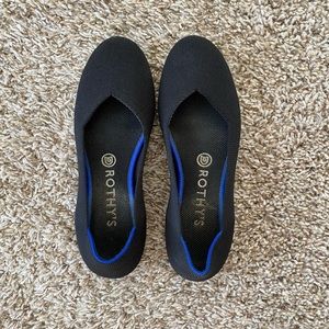 Black Rothy Flats